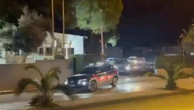 İzmir'de Yapılan 24 Saatlik Operasyonla 141 Hükümlü Yakalandı!
