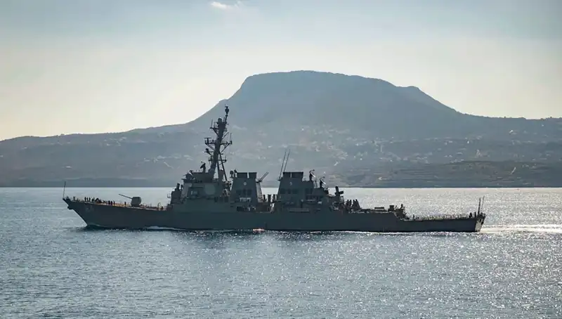 ABD'nin Yunanistan'daki Donanma Üssü Stratejisi ve Güvenlik Endişeleri