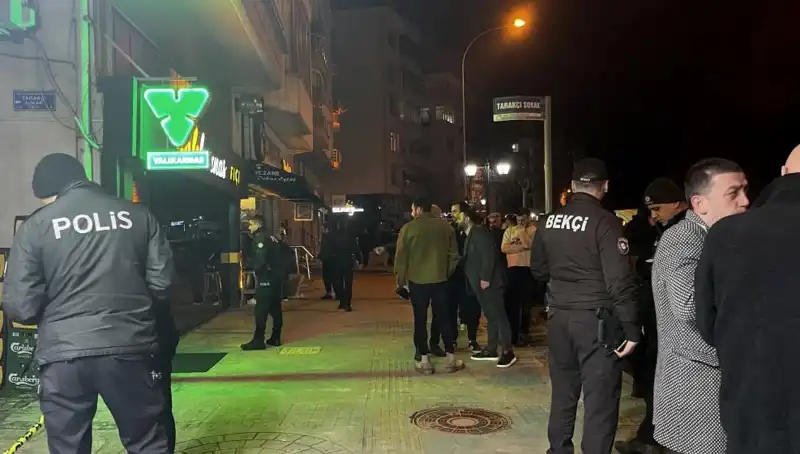 Eğlence Mekanında Silahlı Saldırı: Faciadan Dönüldü
