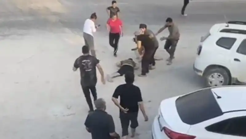 Hatay'da Kavga dehşeti: Canını Pahasına Ayırmaya Çalıştı