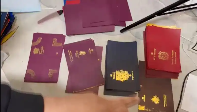Sahte Pasaport ve Vize Avcılarına Dev Operasyon!