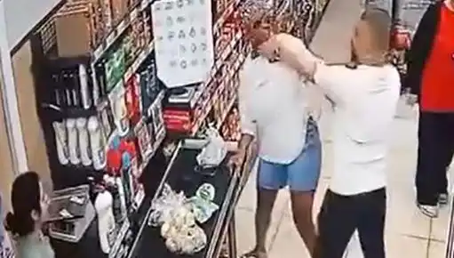 Market Kasa Sırasında Yaşanan Olayda Anneye Saldıran Adam Gözaltına Alındı!