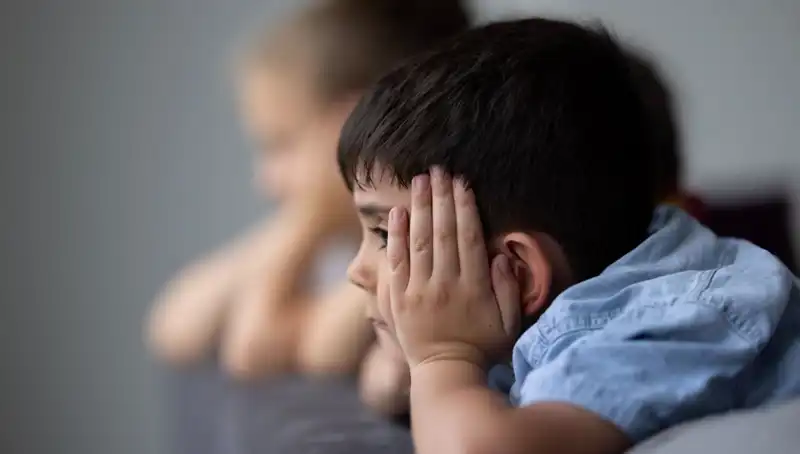 Otizm Neden Erkek Çocuklarında Daha Yaygın? Bilimsel Yanıtlar ve Veriler