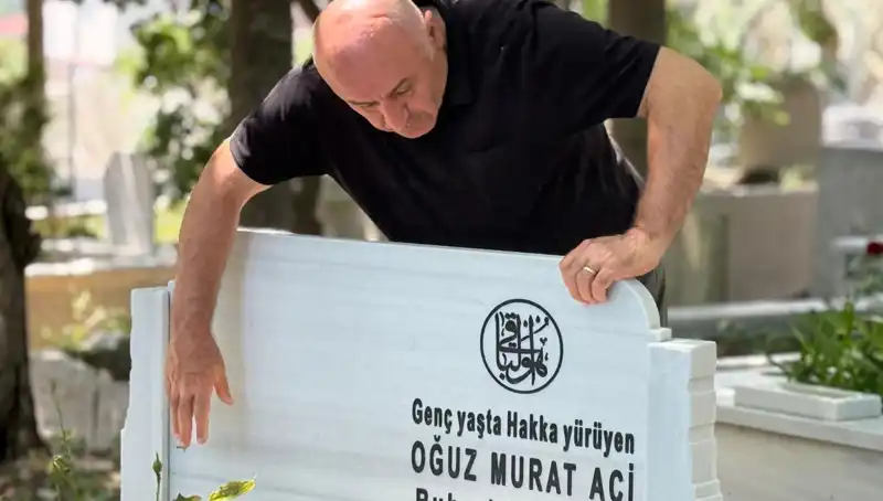 Aci Ailesinin Hüzünlü Babalar Günü: Acı Kaybın Ardından Yaşanan Duygular