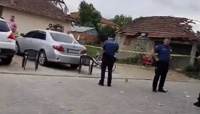 Gizemli Cinayet: Tuvalette Yakalanan Şüphelinin İfadesi Çözüme Götürüyor