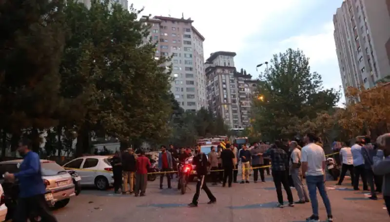 İsrail, Tahran'ı Vurarak Bölgedeki Gerilimi Tırmandırdı