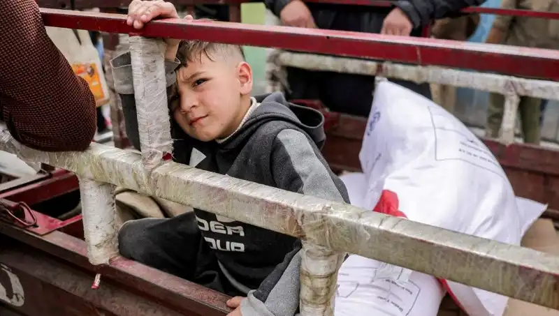Gazze'de Un Kıtlığı: Fırınlar Kepenk İndiriyor, İnsani Durum Düşüyor!