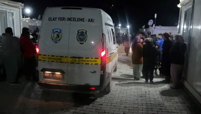 Silahlı Kavga: Husumetliler Arasında Can Alan Çatışma!