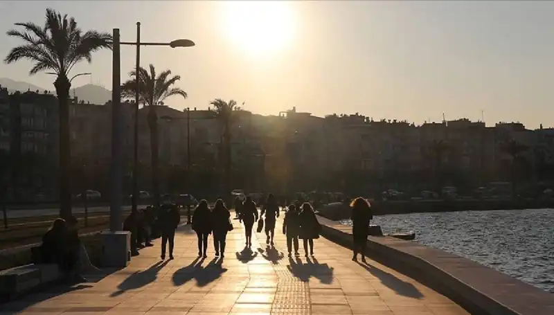Hafta Sonu Hava Durumu: Sıcaklıklar Yükseliyor mu, Soğuk Hava mı Dönüyor?