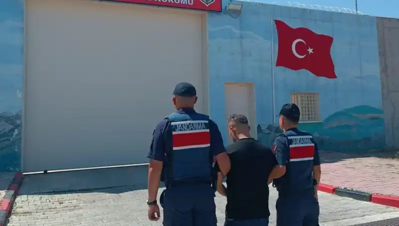 Afyon'da Suçla Mücadele: 9 Aranan Şahıs Yakalandı