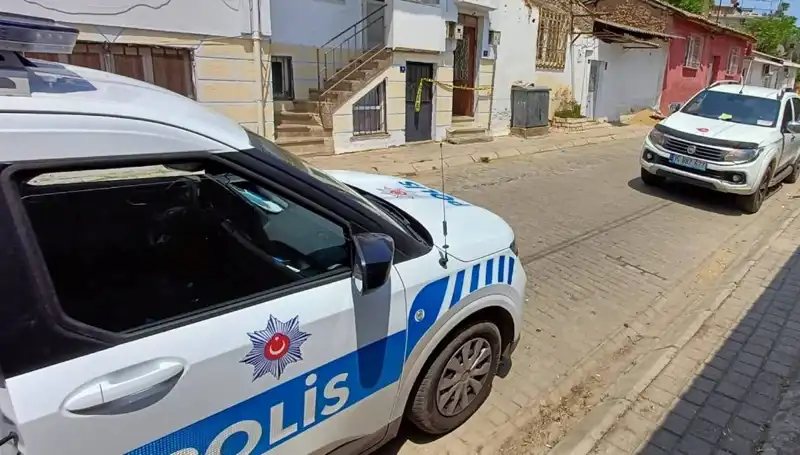 Evdeki Kokusuz Sessizlik: Üç Gündür Ölüydü, Nasıl Olur?