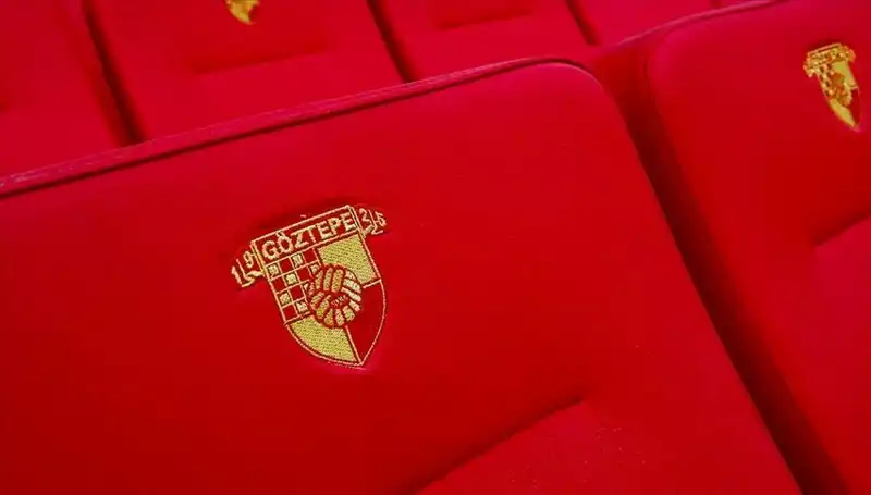 Göztepe, Yıldız İsim Junior Olaitan ile Güç Birliği Yaptı