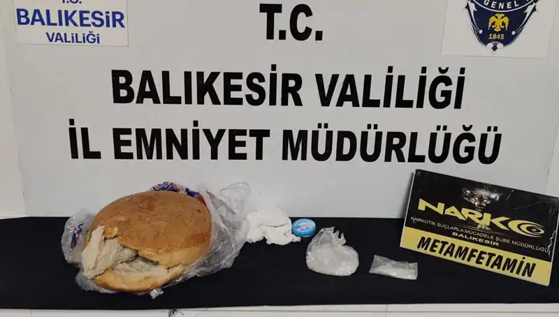 Ekmeğin İçine Gizli Uyuşturucu Yerleştiren Operasyonda Tutuklamalar Yapıldı