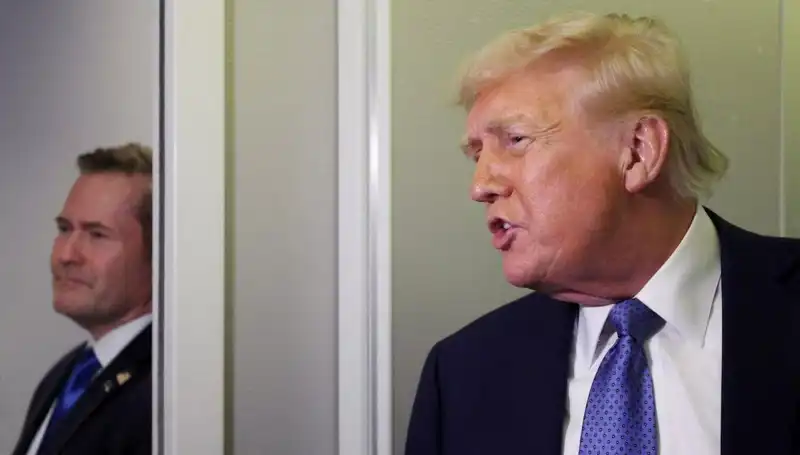 Trump'ın Sızıntısıyla Gündeme Gelen Mike Waltz'tan Şaşırtıcı Gelişmeler
