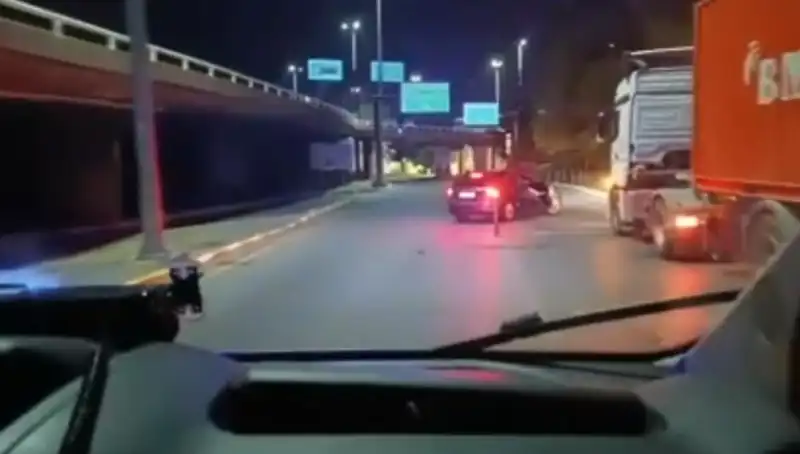 İstanbul'da Kaçakçılıkla Mücadelede Büyük Başarı: 36 Milyon TL'lik Ürün Ele Geçirildi