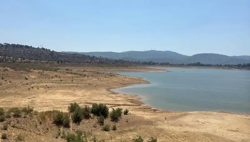 Bodrum'da Su Krizi: Kesintiler ve Çözüm Arayışları Devam Ediyor
