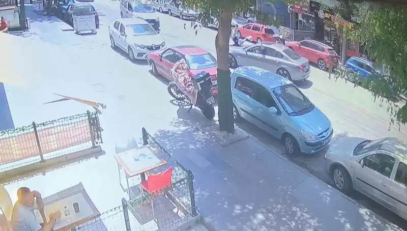 Karşıdan Karşıya Geçerken Araba Çarpan Yayaların Hayatta Kalma Mücadelesi